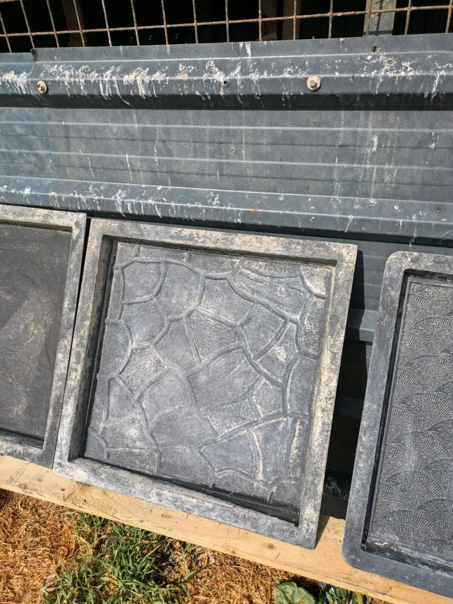Paving Slab Moulds - Image 3