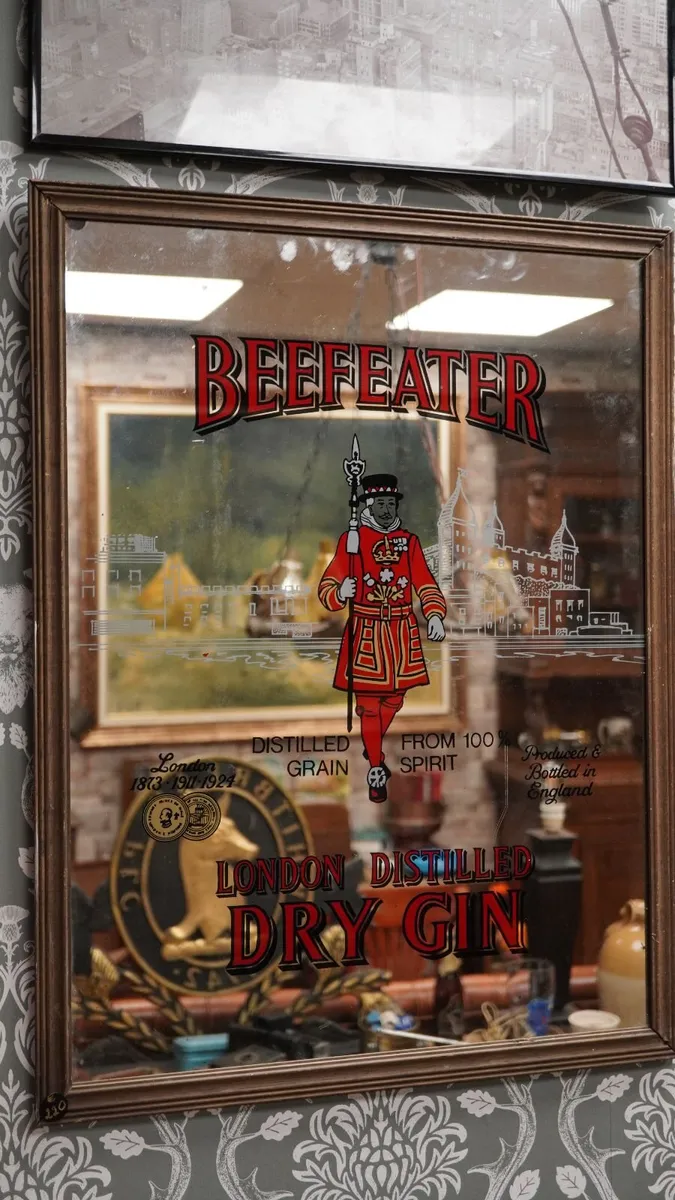 Pub Mirror - Image 2