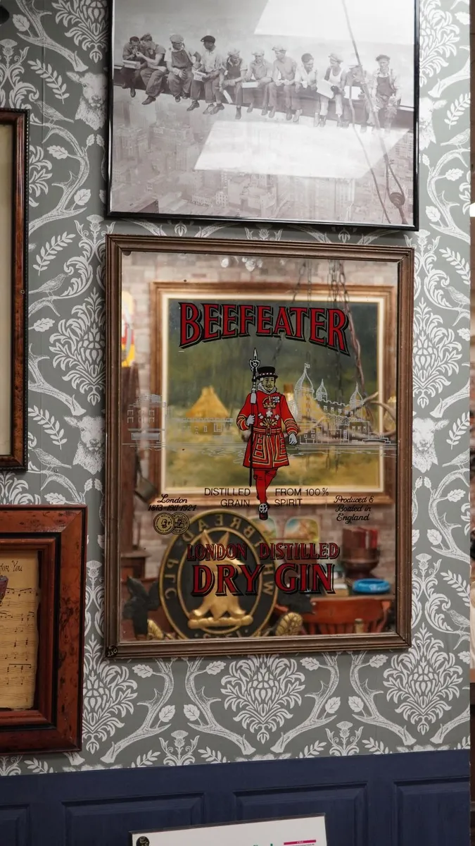 Pub Mirror - Image 1