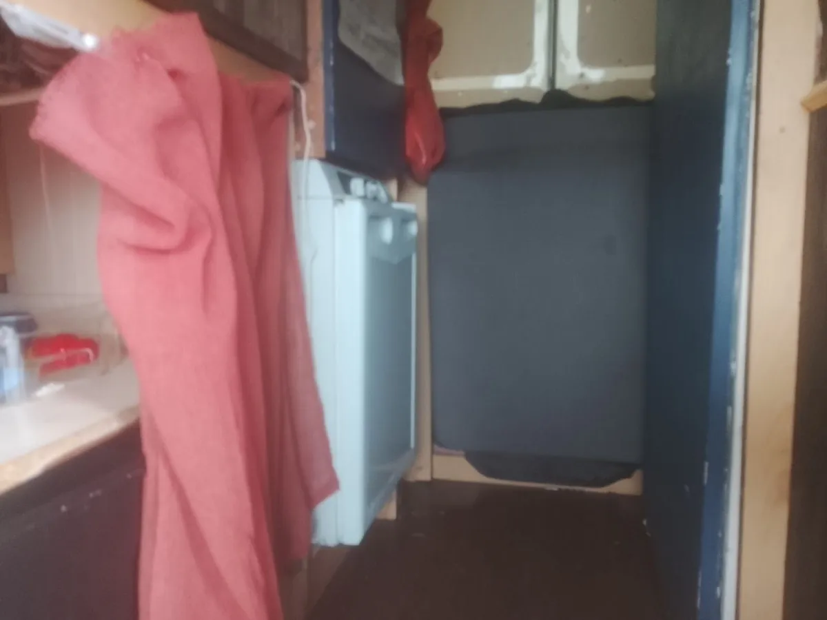 Camper van - Image 3