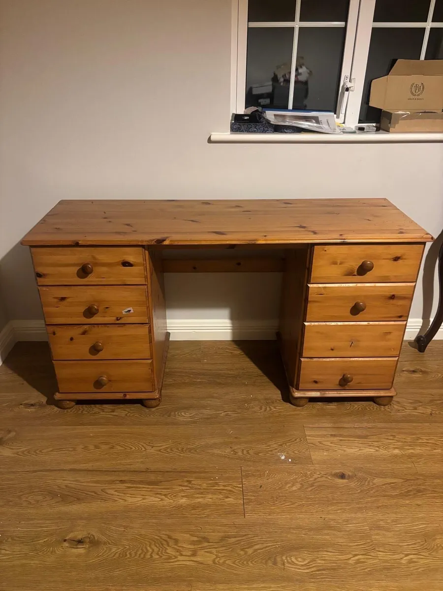 Bed side locker and desk free - Image 1