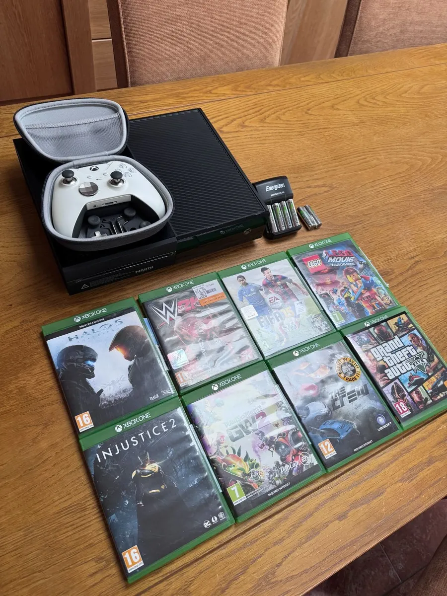 Xbox One Console + 8 Games on Discs - Image 1