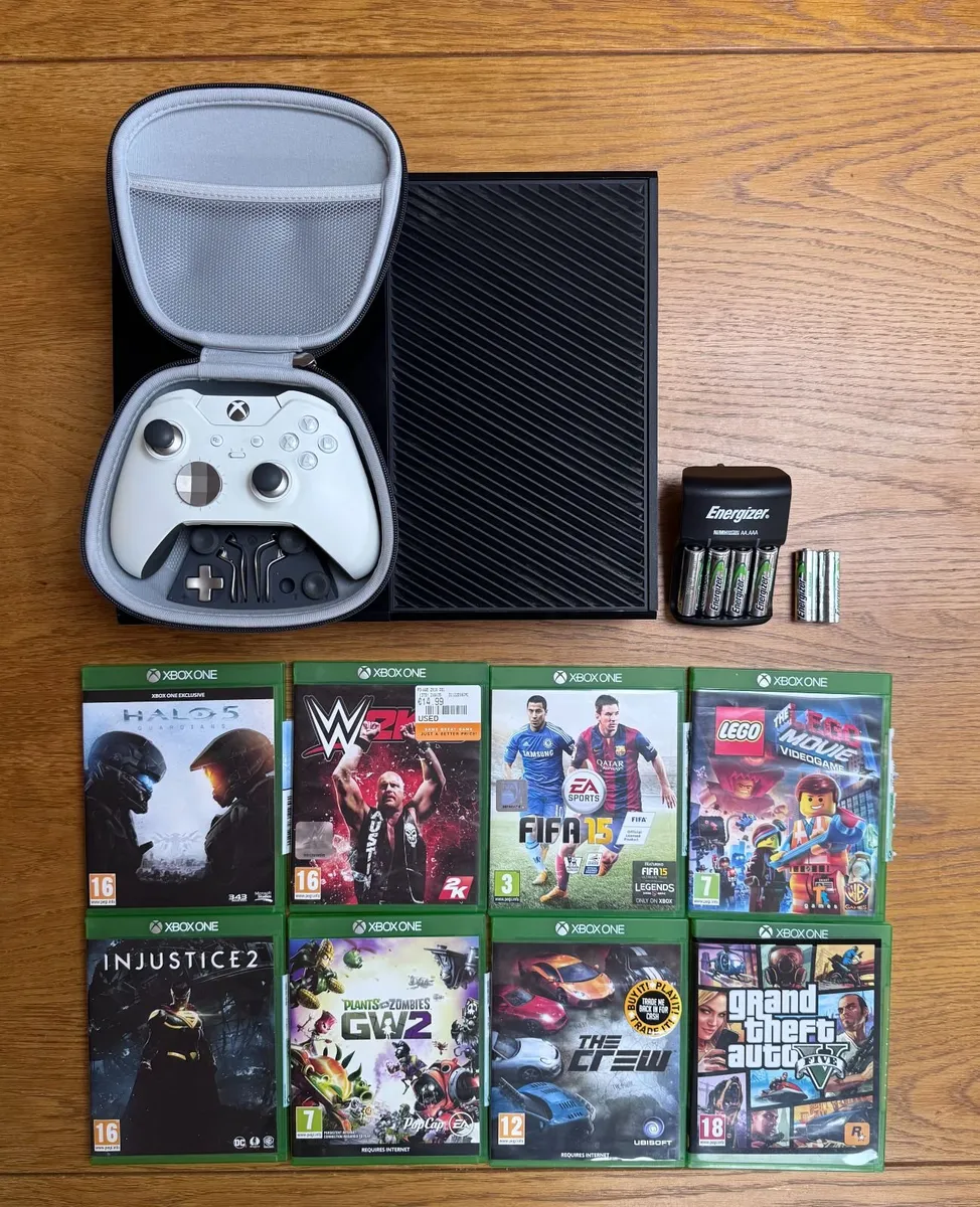 Xbox One Console + 8 Games on Discs - Image 2