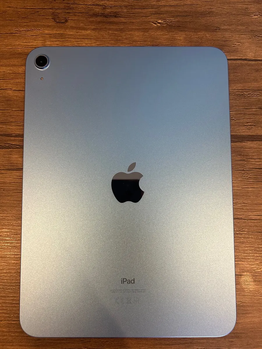 iPad 10th Generation (2022) with Apple Pencil - Image 4