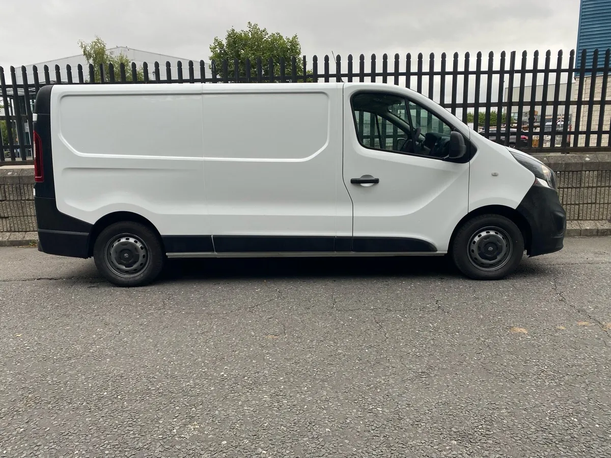 2015 Opel Vivaro 1.6 LWB - Image 3