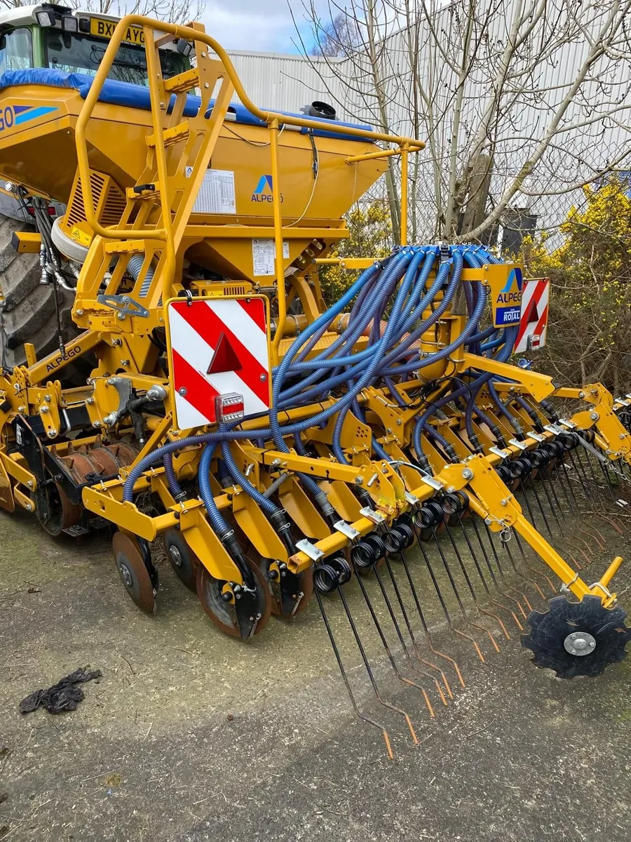 Alpego combi seed drill - Image 1