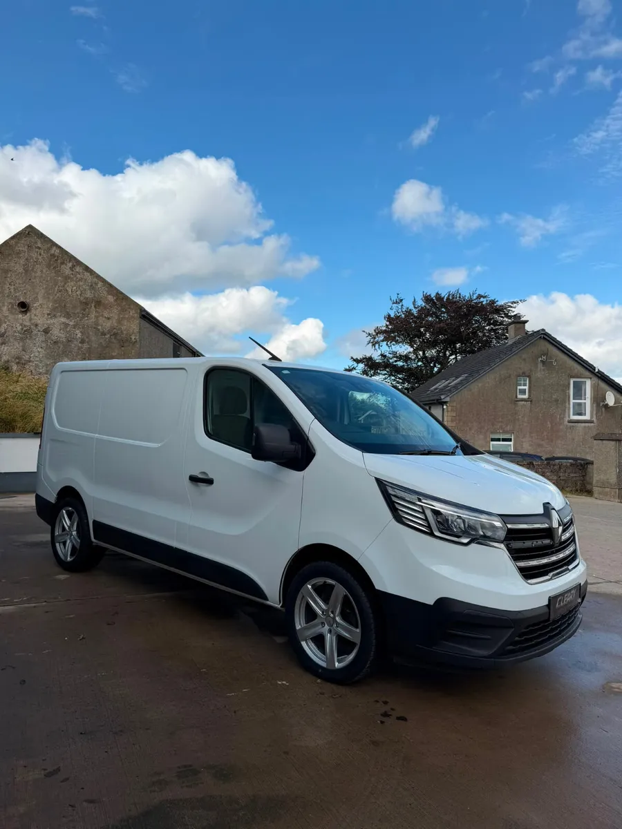 Renault Trafic 2023 89K - Image 4