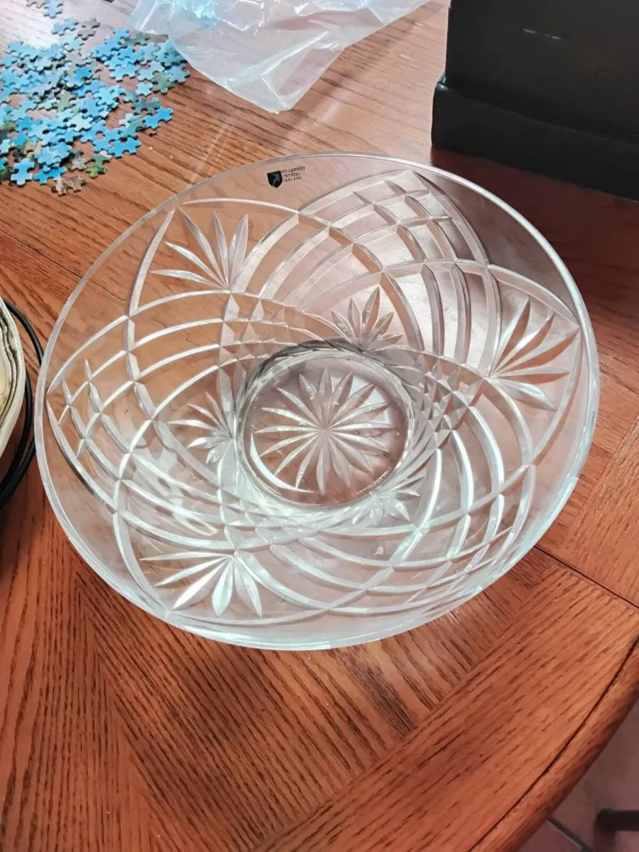 Glass bowl - Image 2