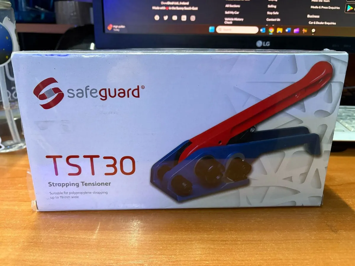 TST30 Strapping Tensioner - £15+VAT - COLLECT - Image 1