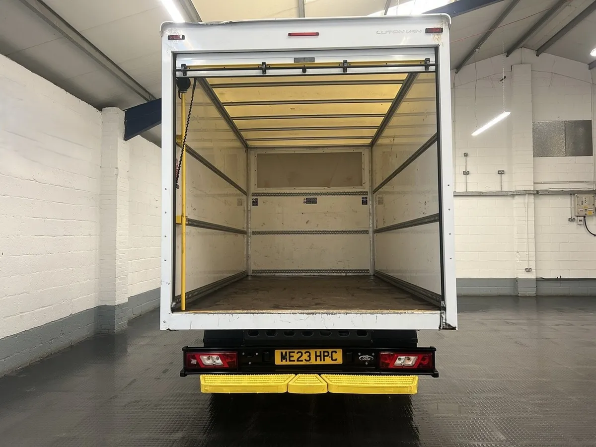 2023 Ford Transit Luton Box Van - Image 2