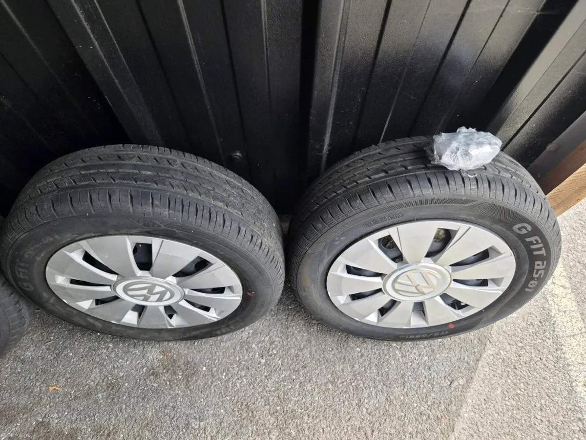 14'' Volkswagen Up Wheels / Tyres and Lug Nuts - Image 3
