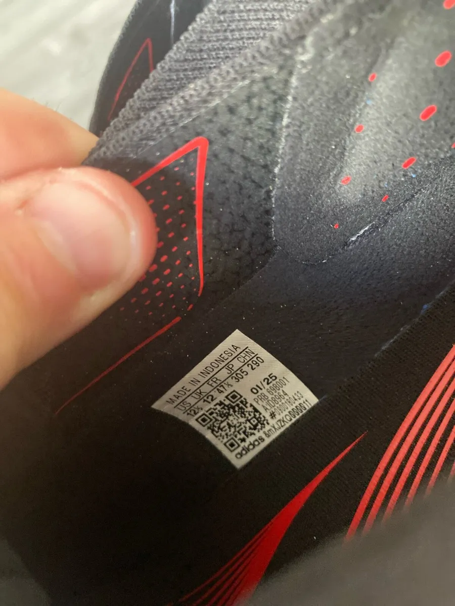 Football boots - Image 3
