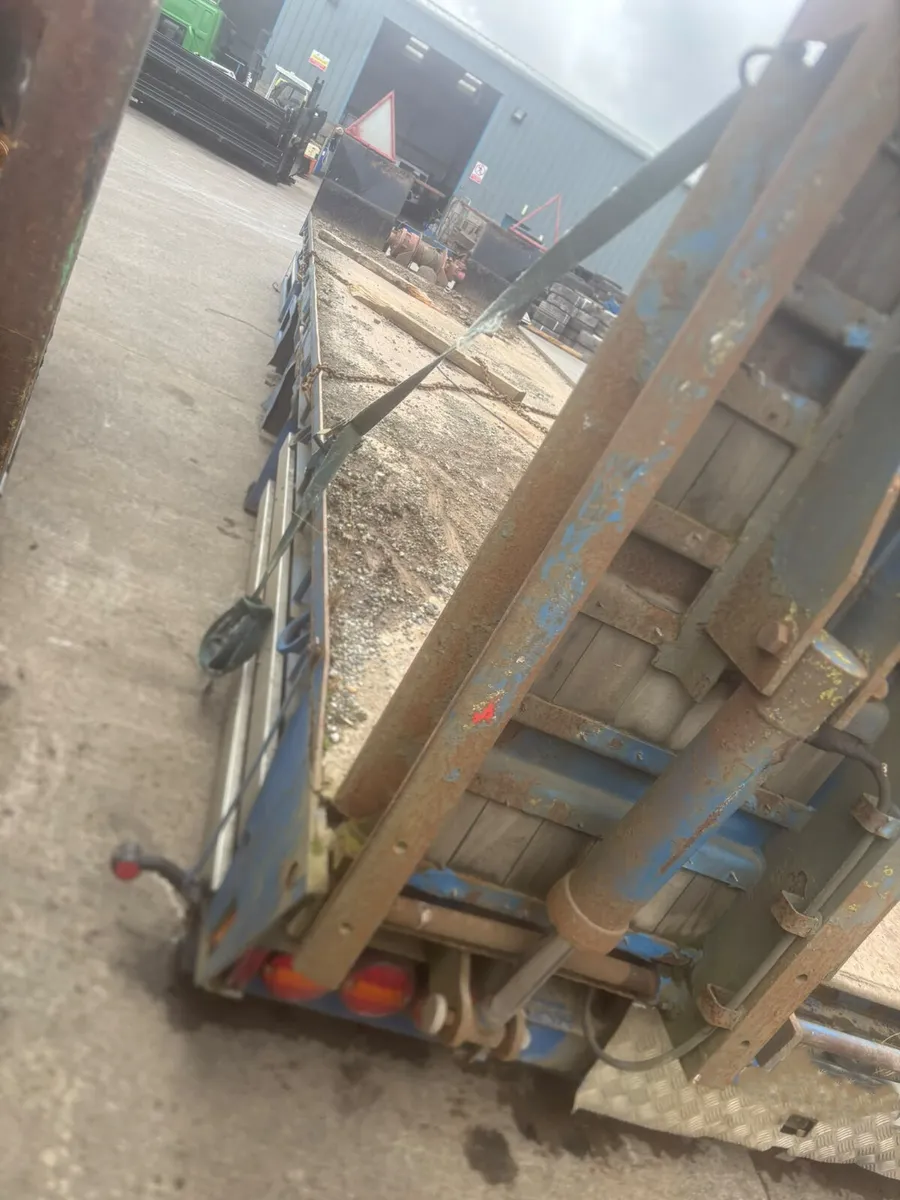 For Sale: 26ft Beaver Tail Body - Image 4