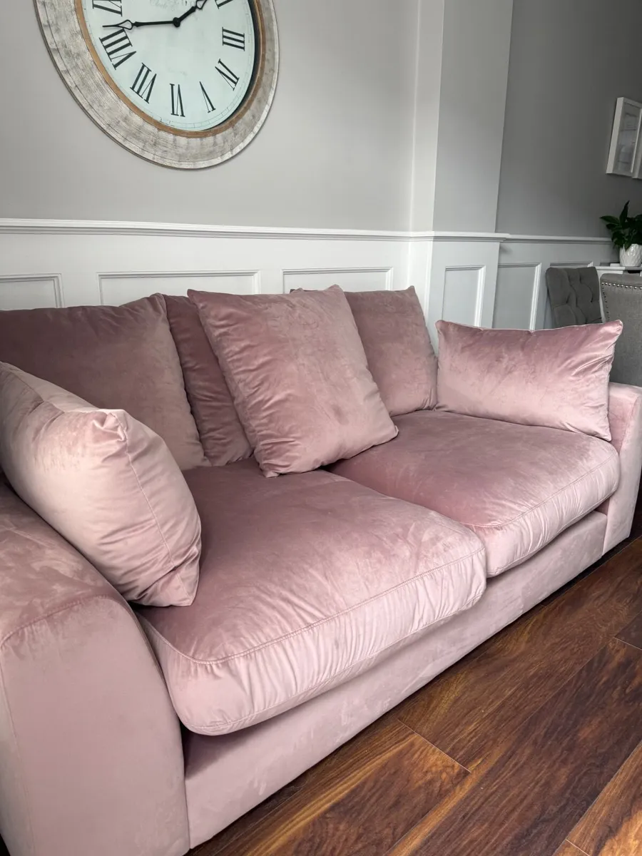 Sofa 2 Seat - Image 1