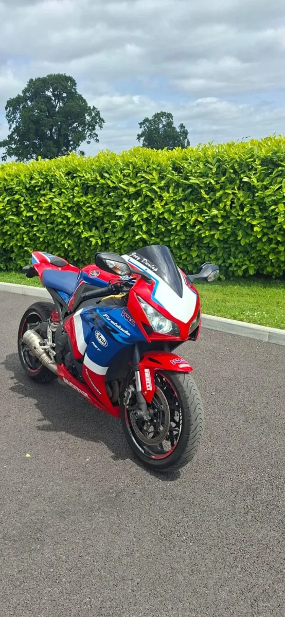 Honda Fireblade - Image 2