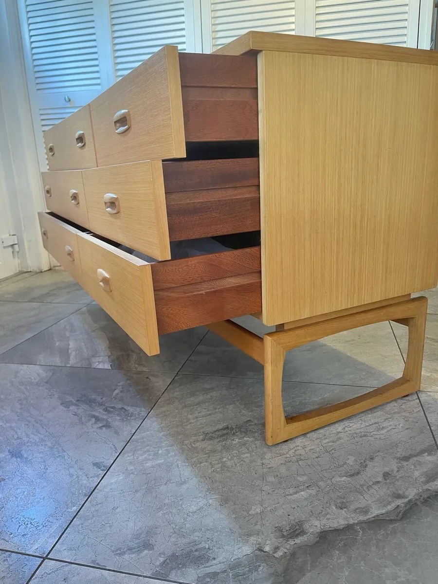 Mid century G plan floating sideboard / drawerbank - Image 4