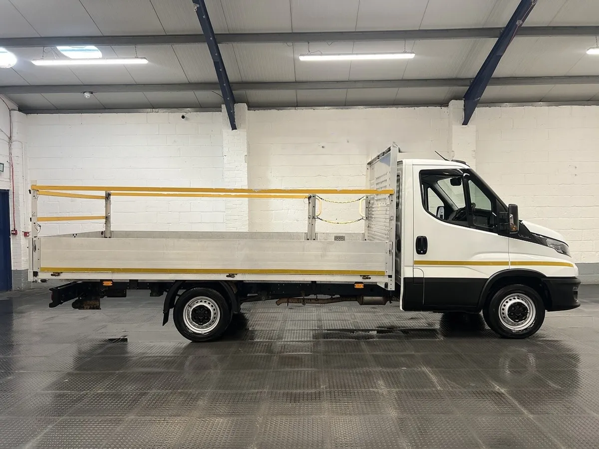 2023 Iveco Daily Dropside Van - Image 1