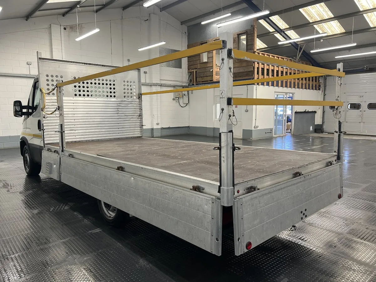 2023 Iveco Daily Dropside Van - Image 2