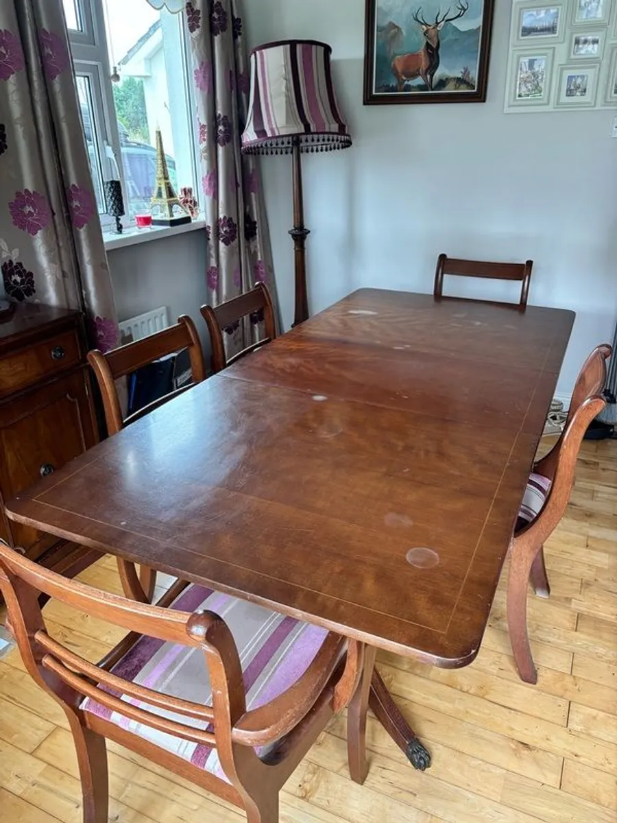 Mahogany Extending Dining Table & 5 Matching Chairs - Image 2
