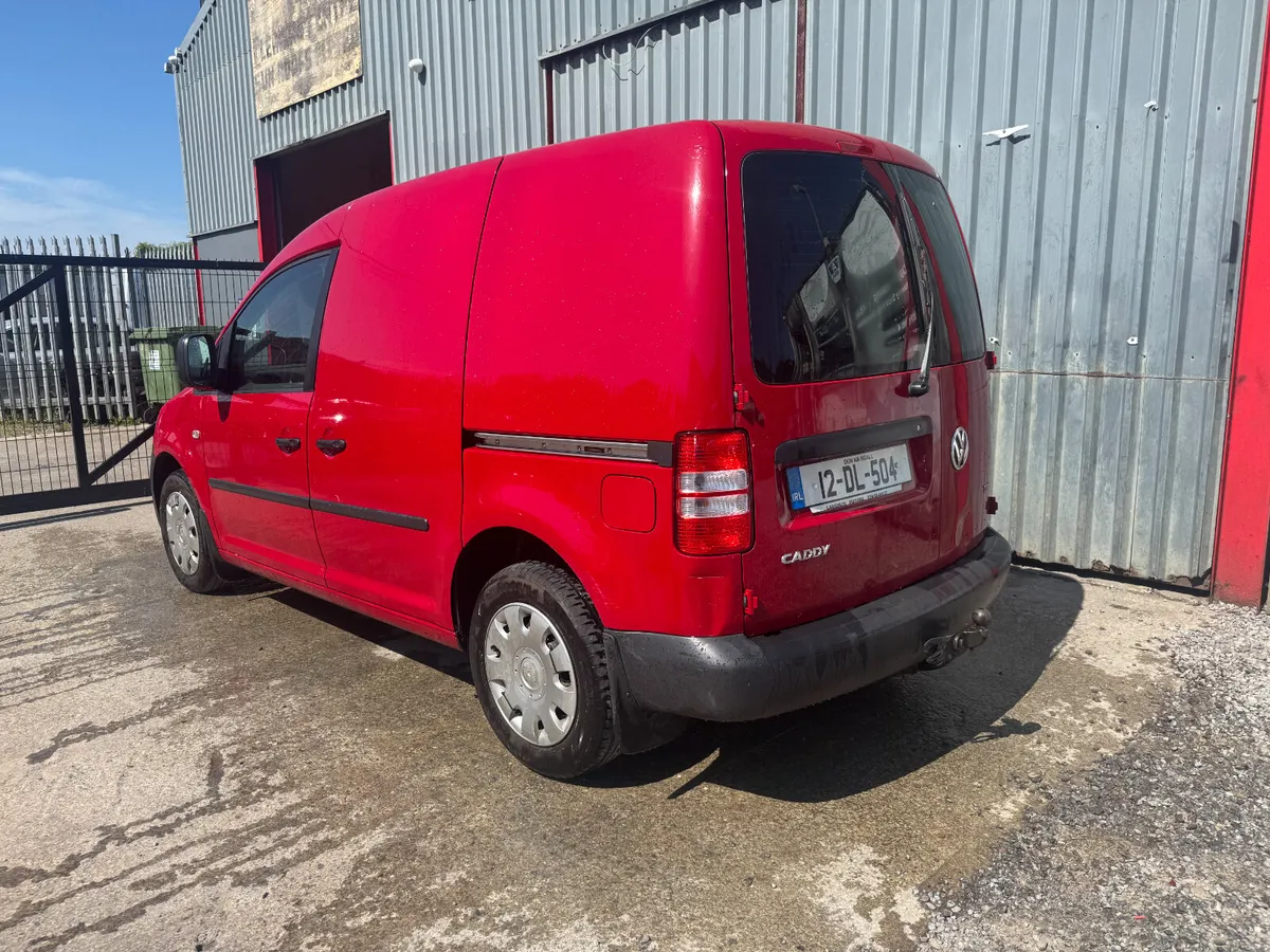 Volkswagen Caddy 2012 - Image 3
