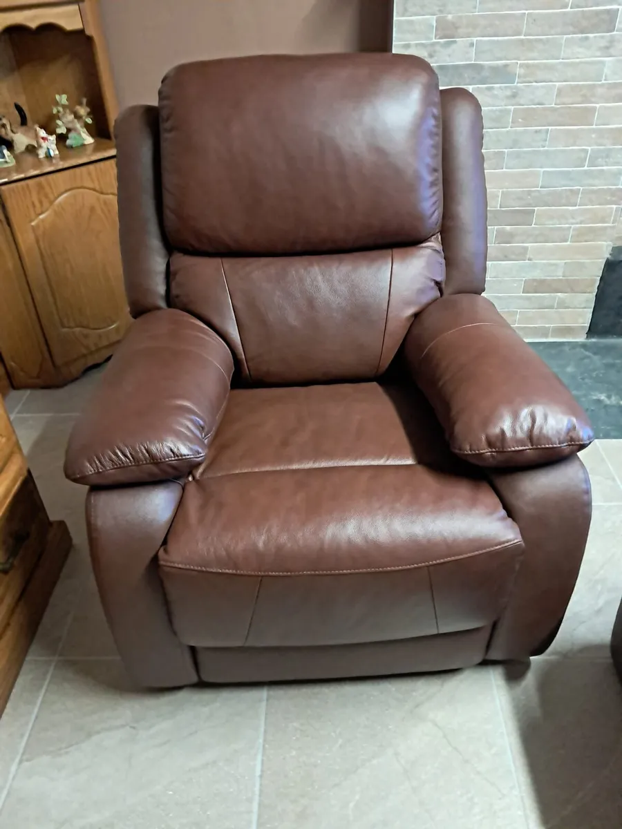 Ieather furniture - Image 2