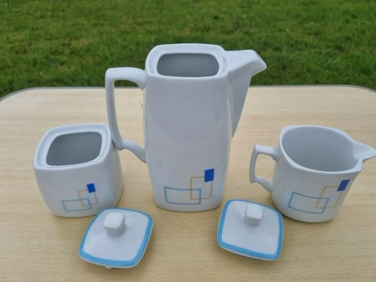 Victoria Pop Della Casa Porcelain Coffee Set Pot M - Image 4