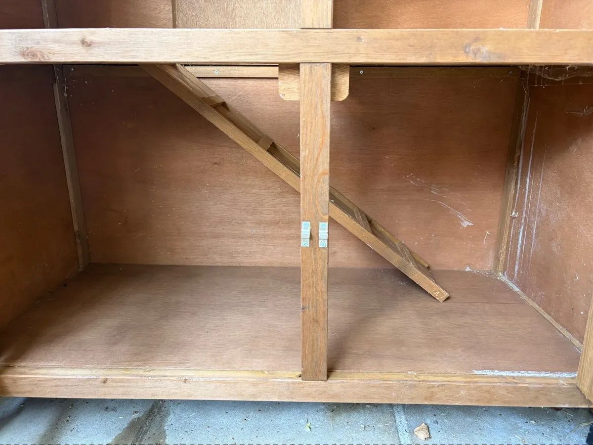 Hutch - Image 4