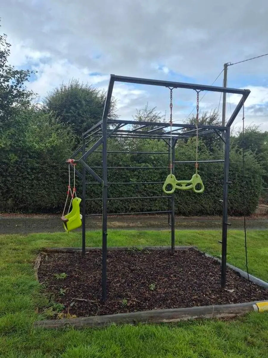 Bespoke Heavy-Duty Steel Climbing & Calisthenics Frame - Image 1