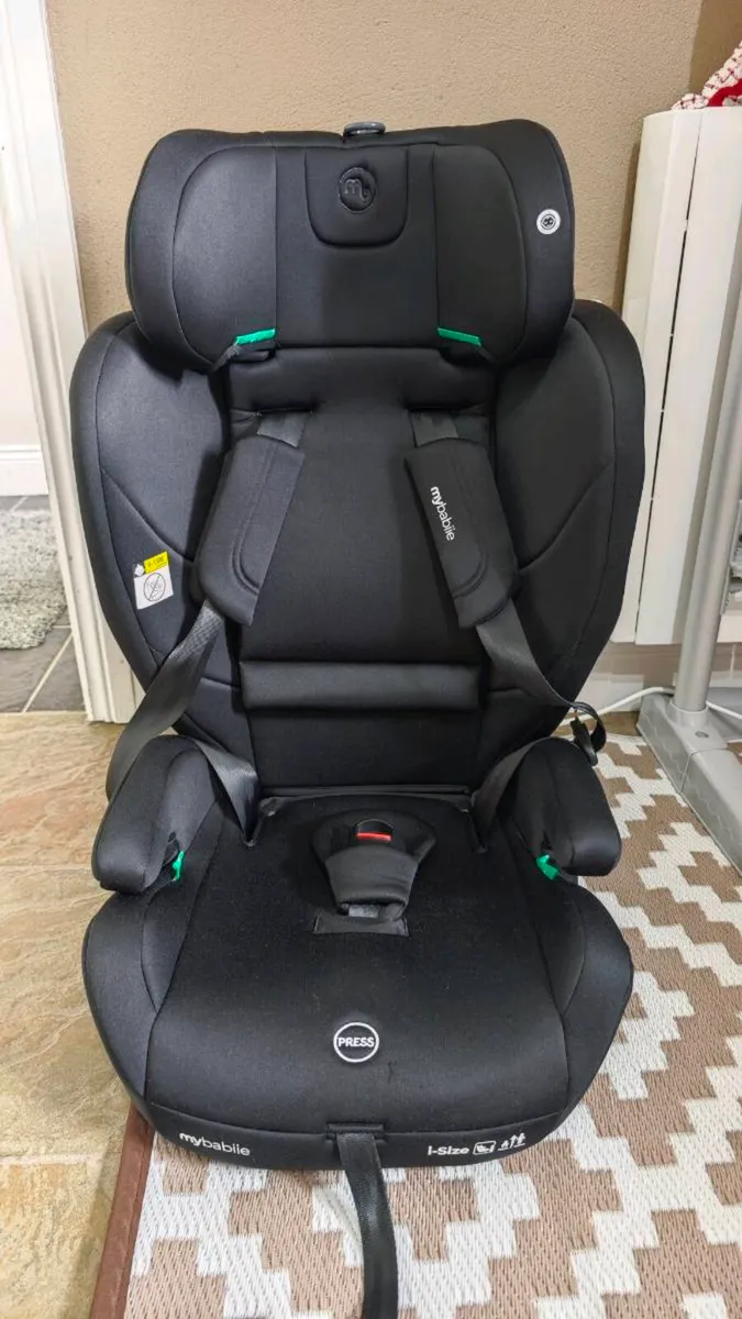 MBCS75 Toddler to Booster R129 Car Seat with ISOFI - Image 1