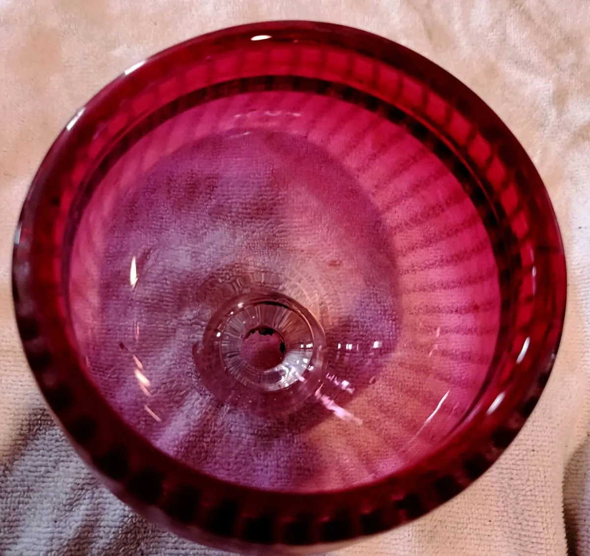 Heavy footed cranberry bowl - Image 2