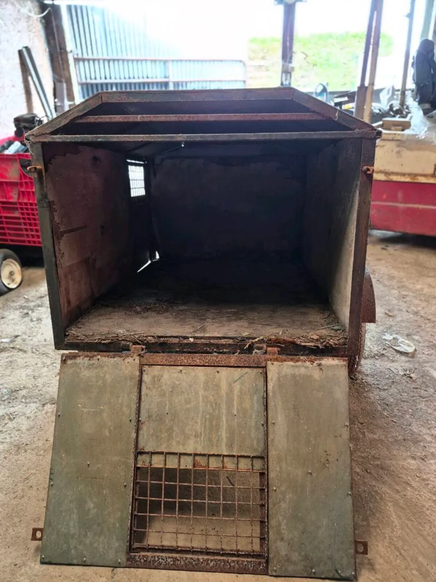 Dog Box Trailer - Image 4