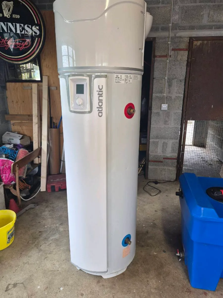 270 litre atlantic explorer and 50 gallon aquabox - Image 1