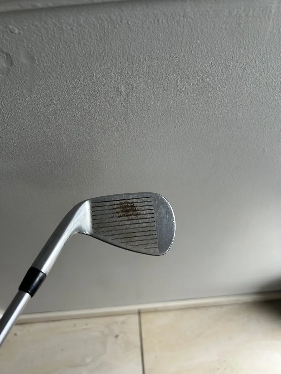 Titleist irons - Image 1