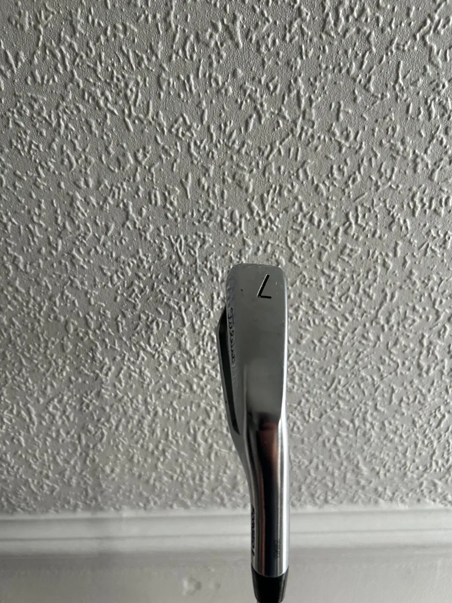 Titleist irons - Image 4
