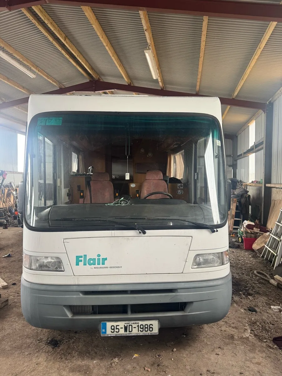 Flair camper van - Image 2