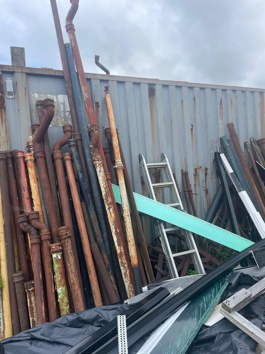 Cast iron down pipes gutters - Image 2