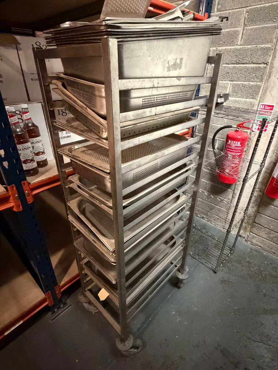 Stainless Steel Catering Trays & Mobile Rack