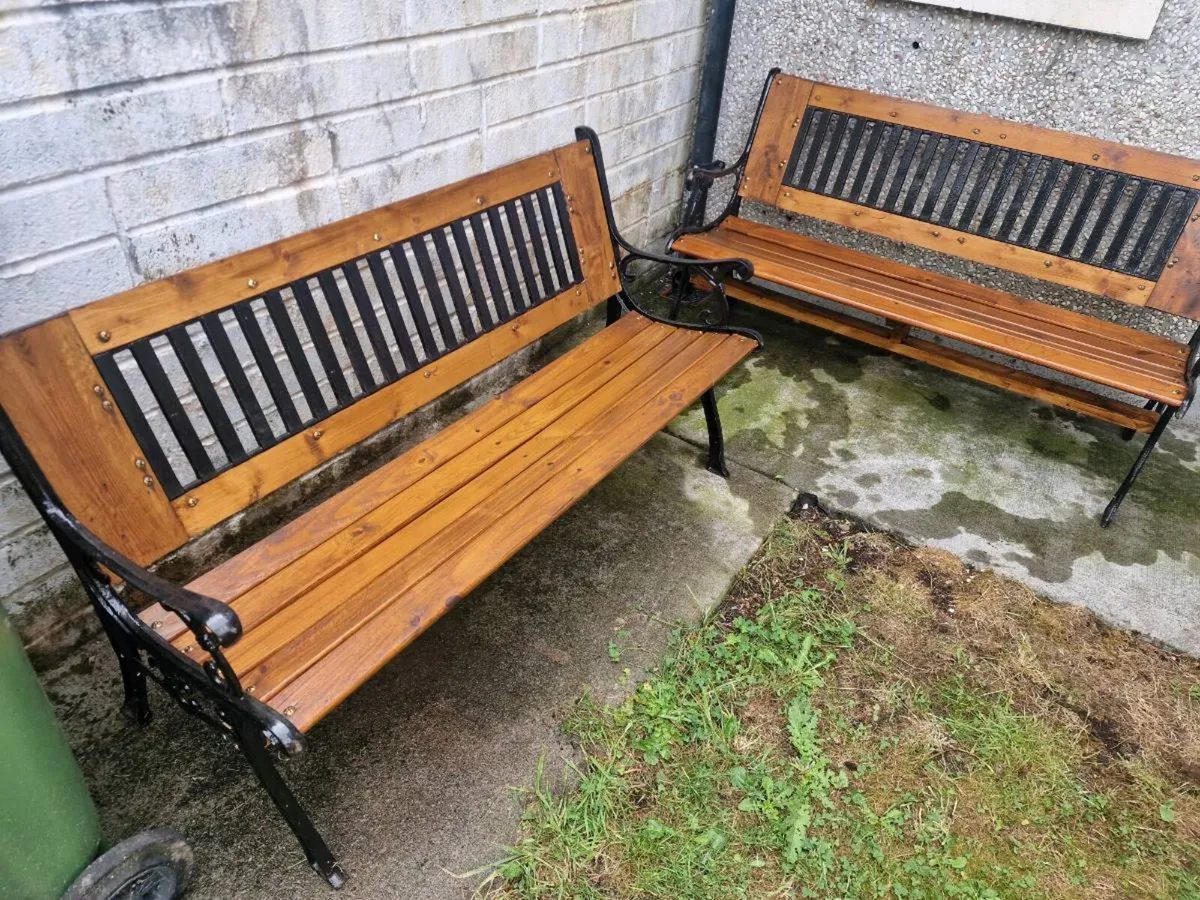 ●Heavy Cast iron garden set ●  bench x2 + table - Image 3