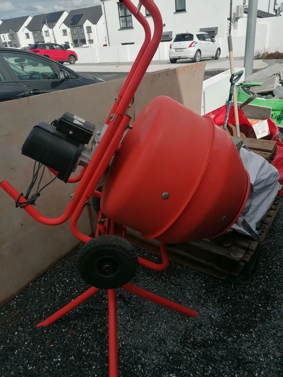 Concrete mixer - Image 3