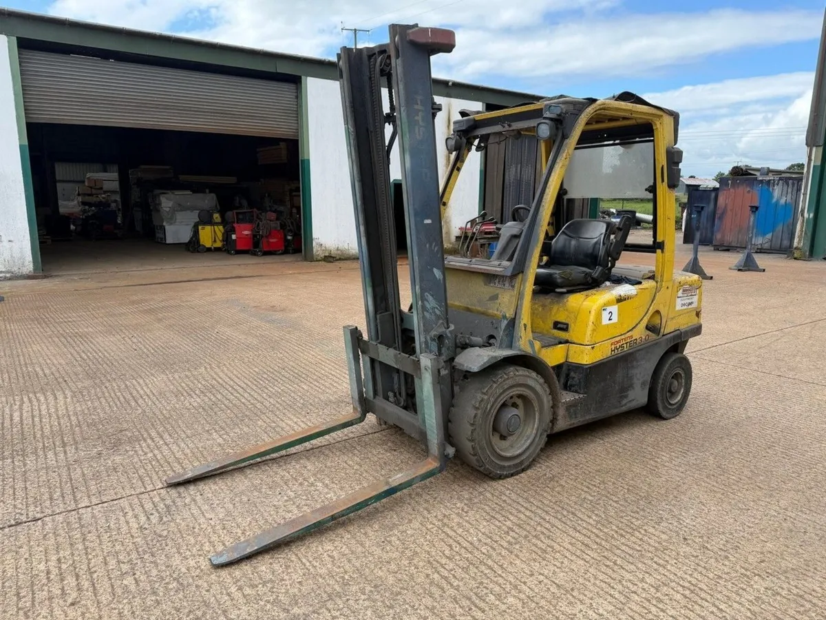 HYSTER H3.00FT 3 TON DIESEL FORKLIFT - Image 1