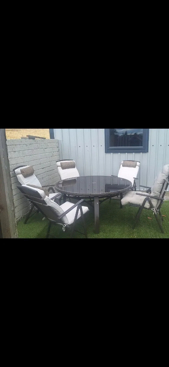 Patio Table & Chairs - Image 2
