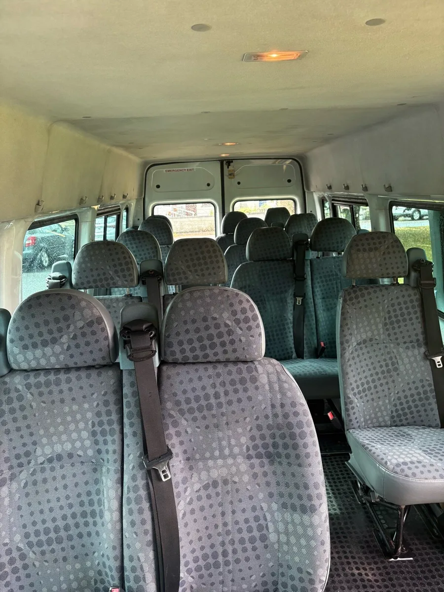 09 Ford Transit Minibus - Image 3