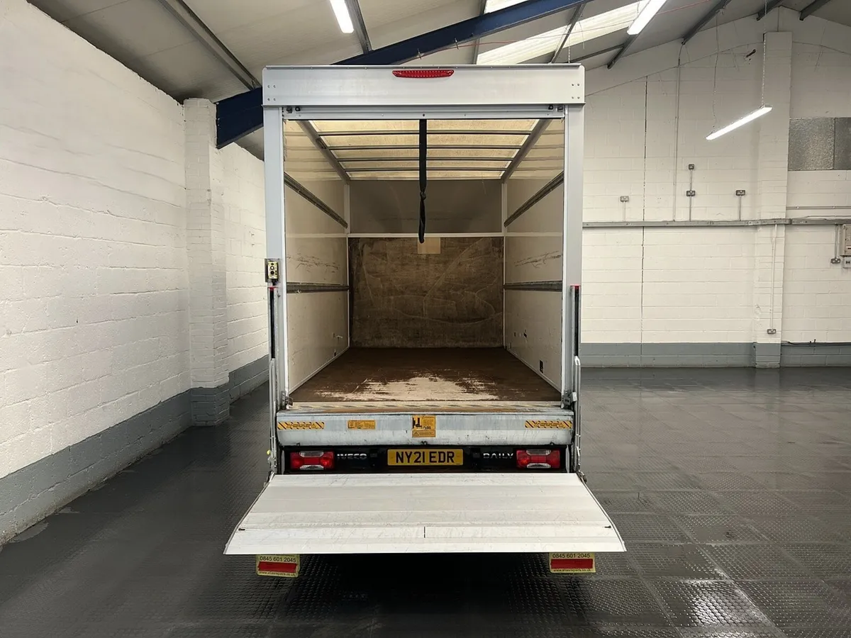 2021 Iveco Daily Luton Box Van - Image 2