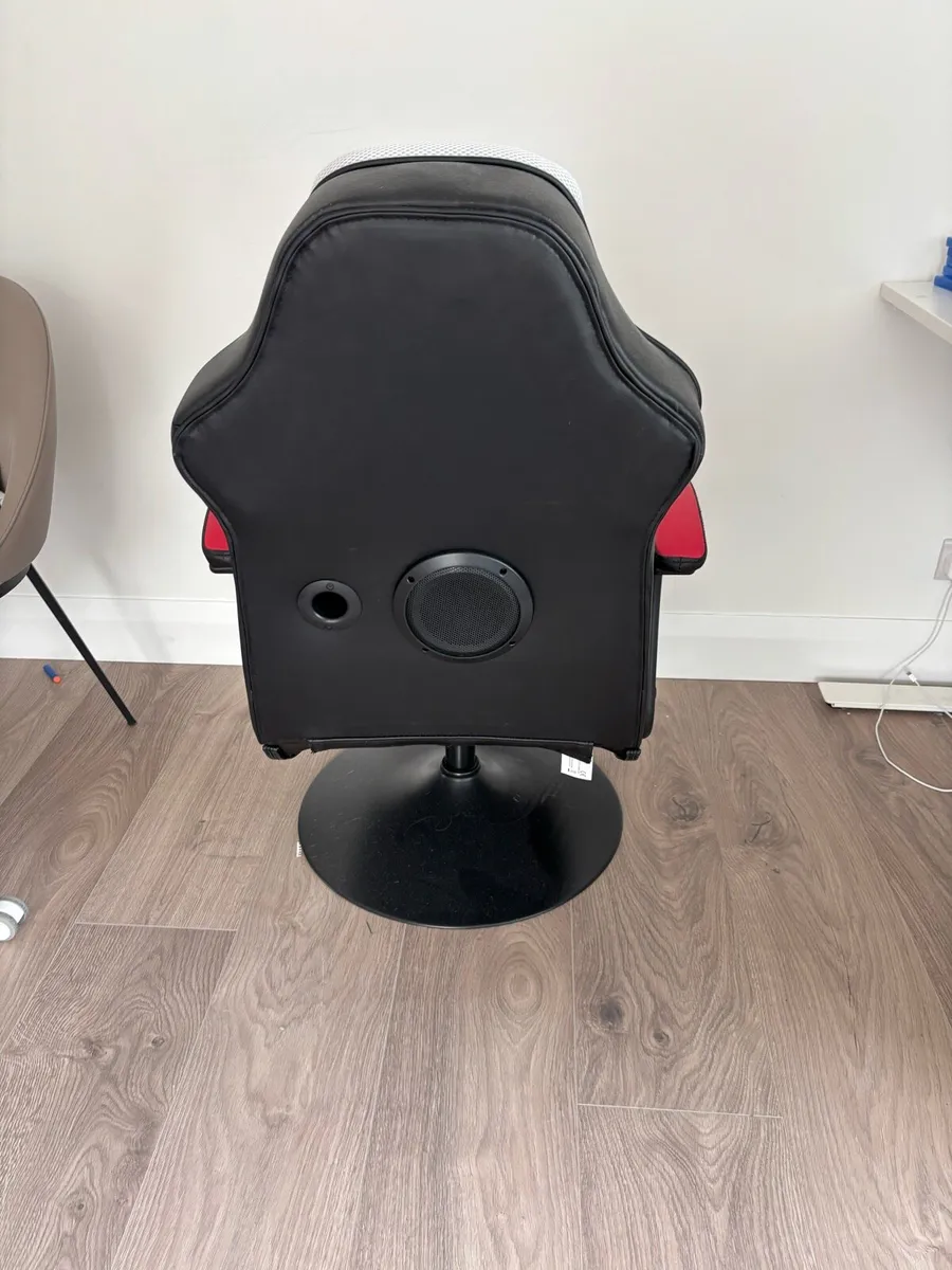 X Rocker Gaming Chair - perfect condition - Image 2