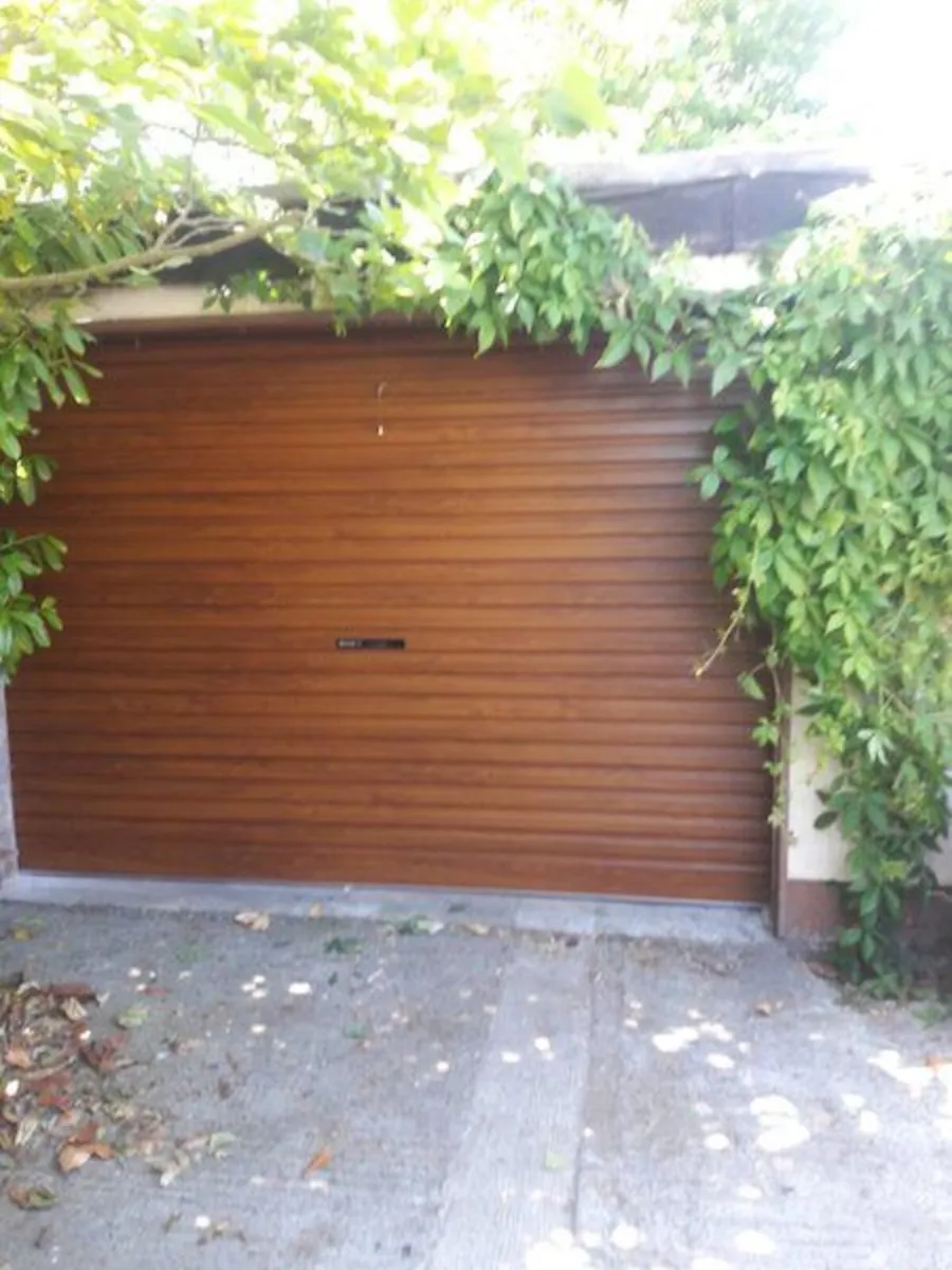 roller doors / roller shutters - Image 2