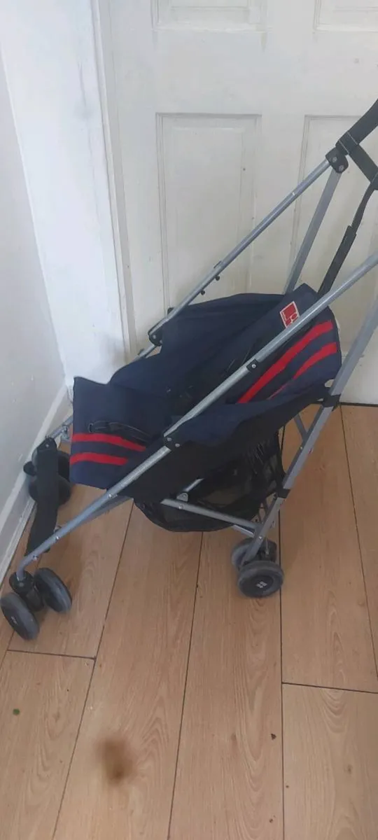 Maclaren buggy - Image 2