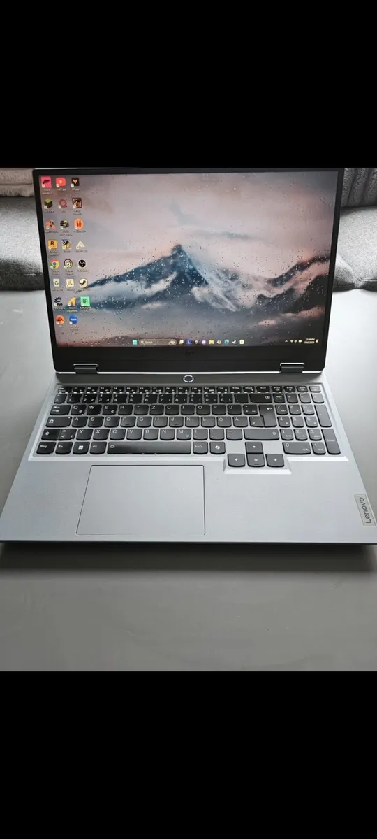 LENOVO LOQ RTX 5060 - Image 1