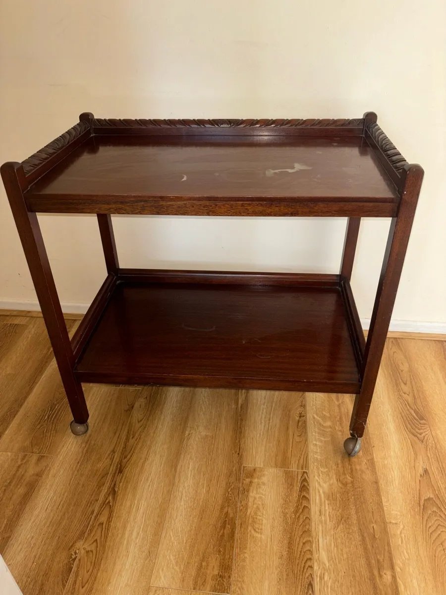 Wooden Table with wheels - Image 1