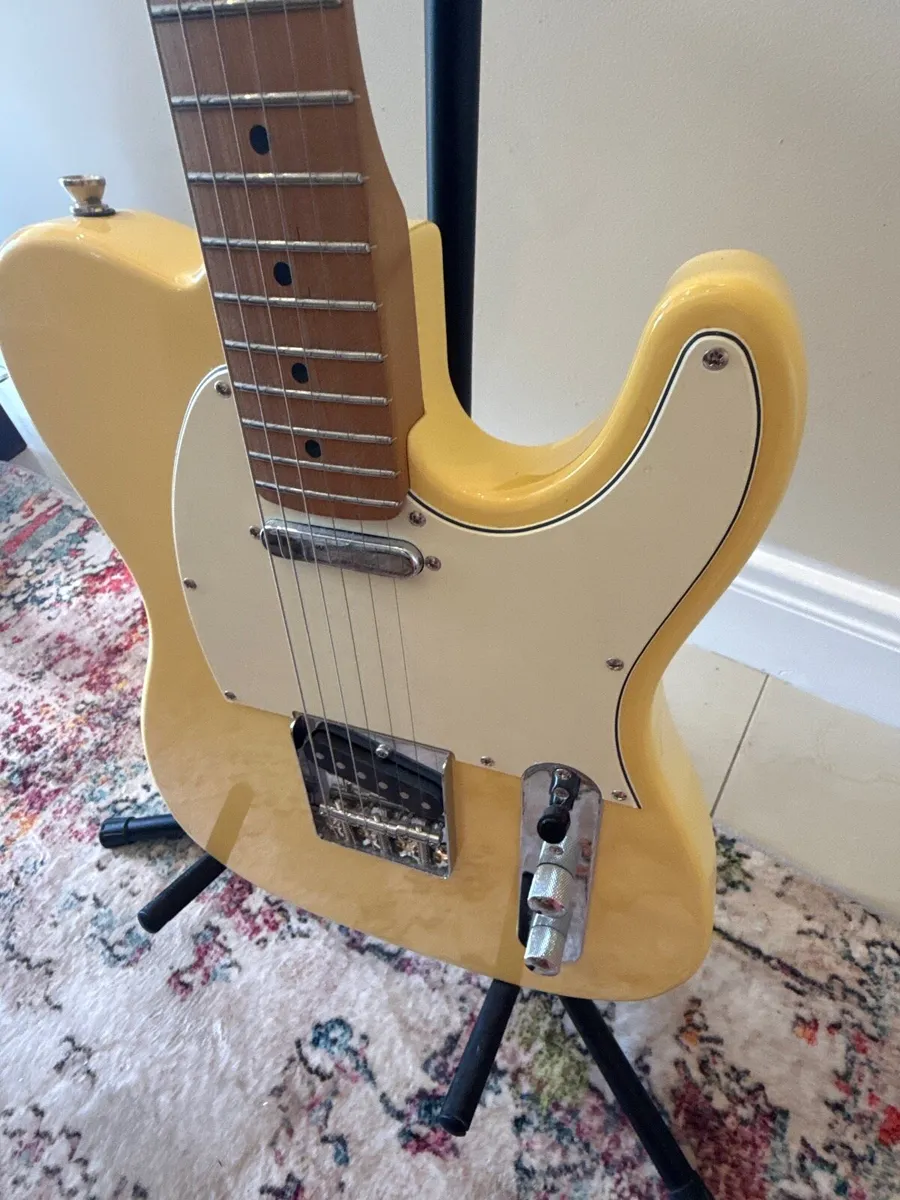 Blonde Telecaster Electric Guitar and 10W Amp - Image 3