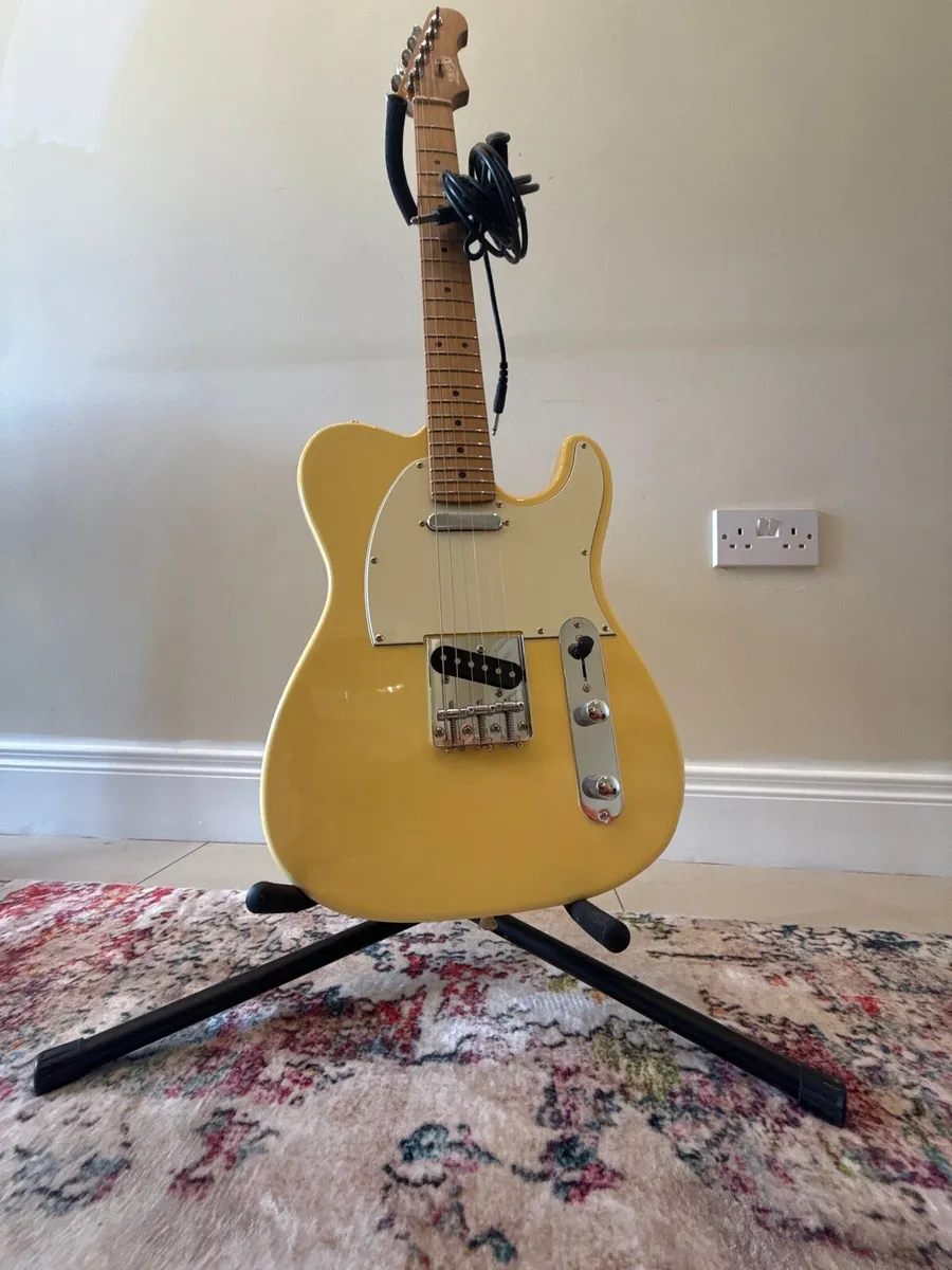 Blonde Telecaster Electric Guitar and 10W Amp - Image 4